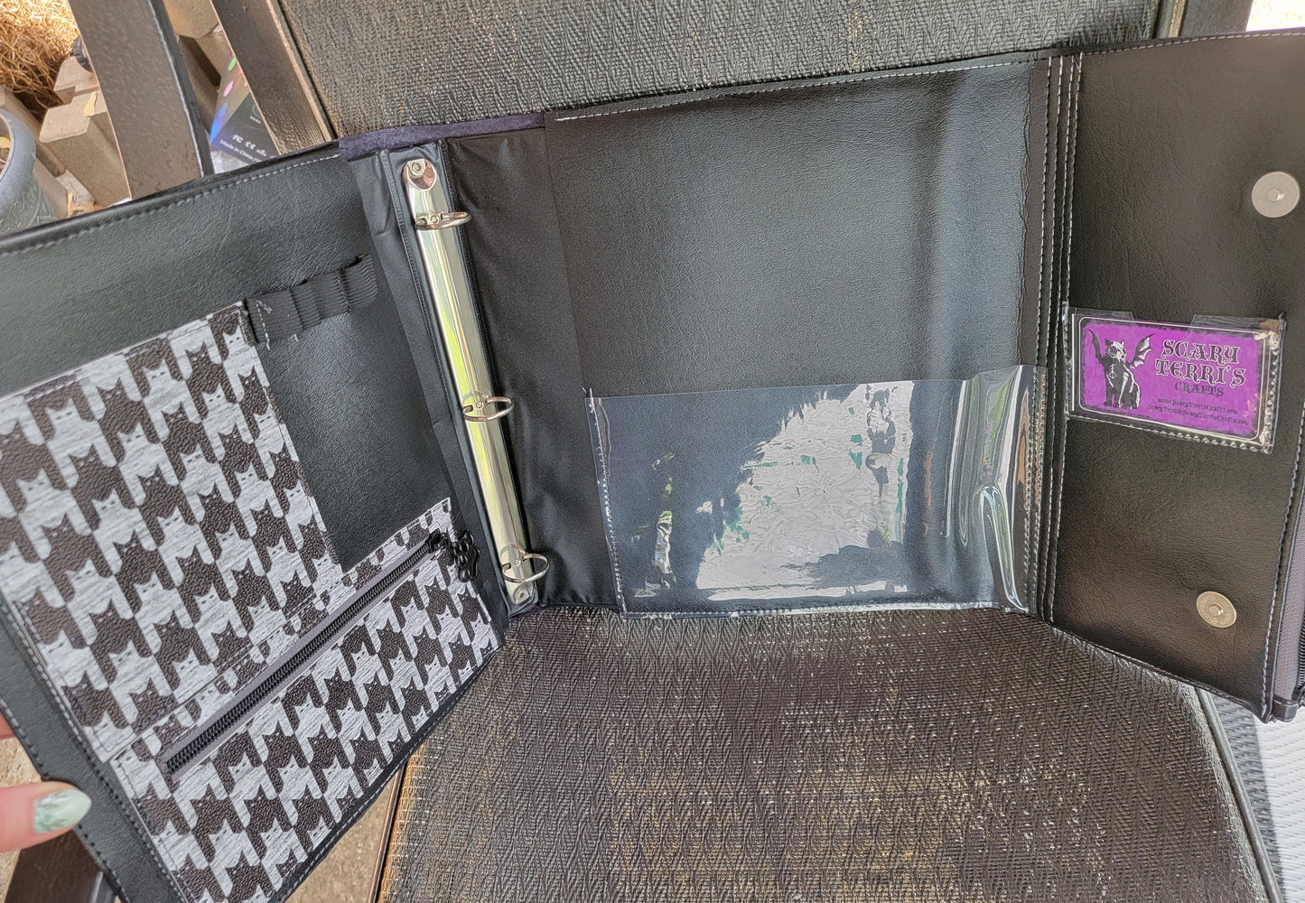 Meowstooth Bindercover